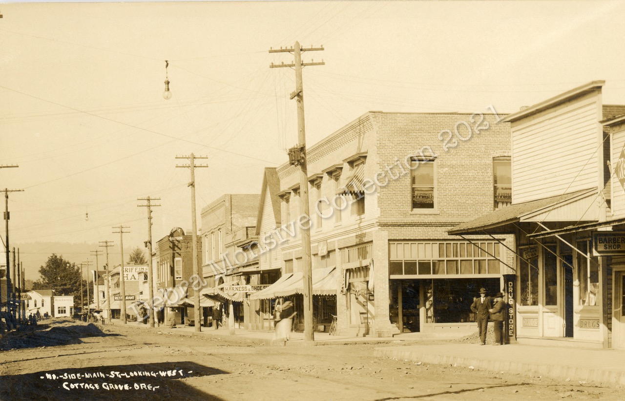 Postcard number 29 Main Street Cottage Grove circa 1913