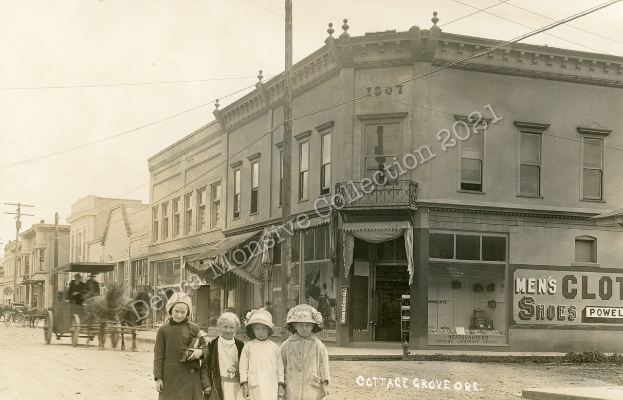 Postcard no34 Fifth and Main Street circa 1914